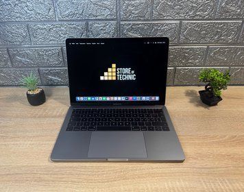 Ноутбук MacBook Pro 2018 / 13" / i5 / 8-256  1-0066 фото