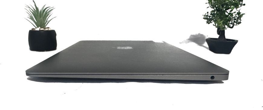 Ноутбук MacBook Air 2020 / 13" / i3 / 8-256  1-0070 фото