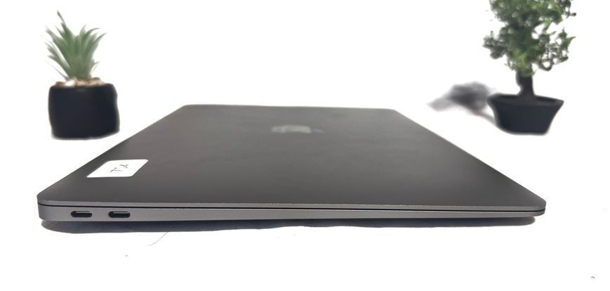 Ноутбук MacBook Air 2020 / 13" / i3 / 8-256  1-0070 фото