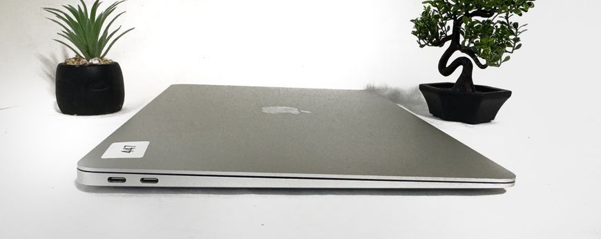 Ноутбук MacBook Air 2020 М1 1-0008 фото