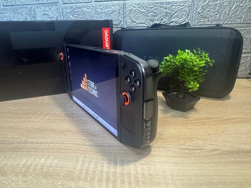Портативна консоль Lenovo legion GO / Ryzen Z1 extreme / 16-512 2-0028 фото