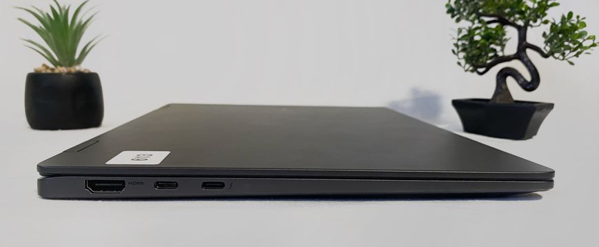 Ультрабук Samsung 13.3" Full HD / i5-1340P / Iris XE / 8-256 1-0010 фото