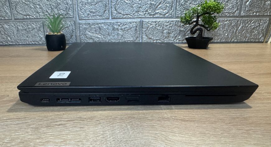 Ноутбук Lenovo 15.6" FHD / i5-10210u / UHD graphics / 8-256 1-0078 фото