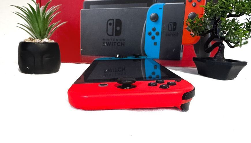 Портативна консоль Nintendo Switch V2 32GB + 128GB sd card 2-0018 фото