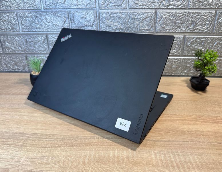 Ноутбук Lenovo 14" FHD / i5-7300u / HD graphics / 8-256 1-0080 фото