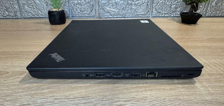 Ноутбук Lenovo 14" FHD / i5-7300u / HD graphics / 8-256 1-0080 фото