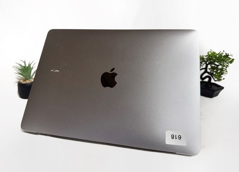 Ноутбук MacBook Air 2020 / 13" / i3 / 8-256 1-0025 фото