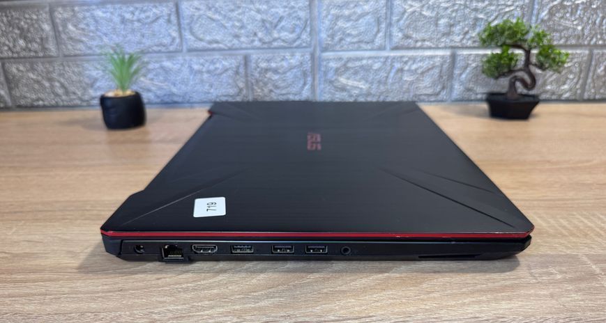 Ноутбук Asus TUF 15.6" 120 HZ / i5-8400H / GTX 1050 / 16-512 1-0085 фото