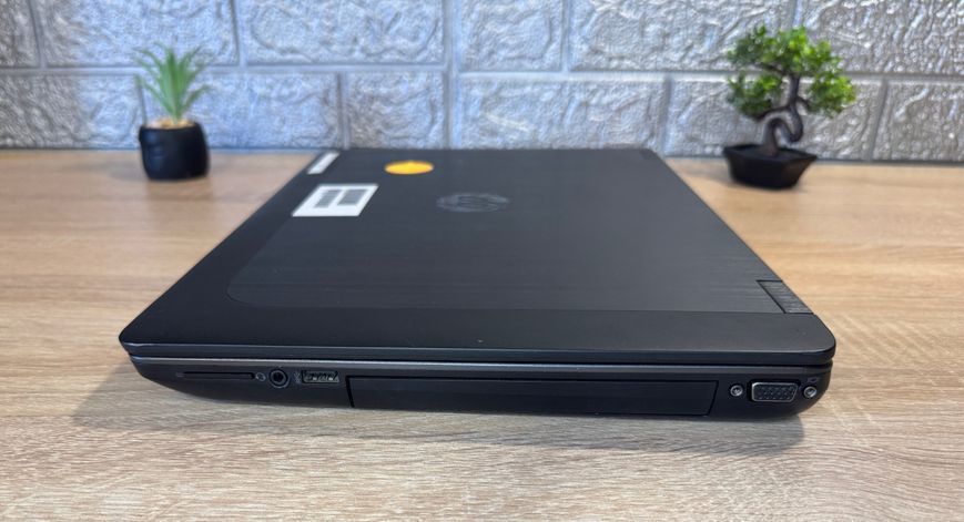 Ноутбук HP zbook 15.6" FHD / i7-4810MQ / Quadro 2GB / 16-256 1-0059 фото
